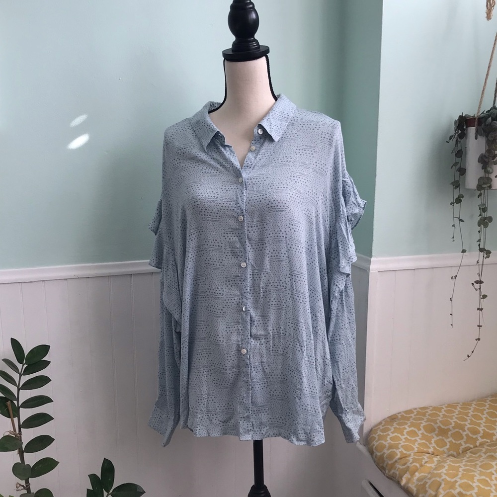 NWT Two By Vince Camuto button down top XL